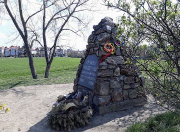 czechia/eagle-mountains/landmark/cairn-battle-of-white-mountain