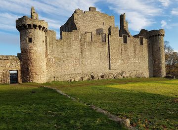 united-kingdom/down/attraction/craigmillar-castle-2
