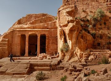 jordan/tafilah/landmark/garden-temple