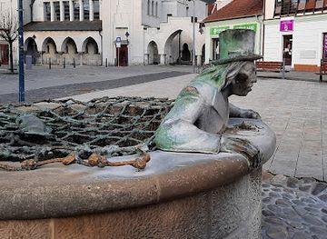 slovakia/trencin/landmark/the-fountain-of-the-vodyanoy-valentin