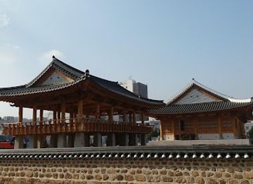 south-korea/jeonju/pungnammun-gate/landmark/jeonju-pungpaejigwan