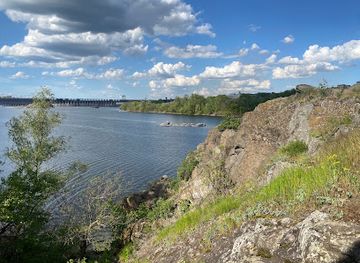 ukraine/zaporizhzhia/landmark/three-towers