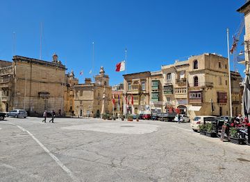 malta/birgu/landmark/inquisitor-s-palace