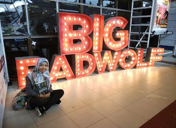 indonesia/medan/medan-polonia/landmark/bundaran-simpang-empat-polonia-medan-kota