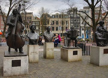 netherlands/amsterdam/jordaan/landmark/johnny-jordaanplein