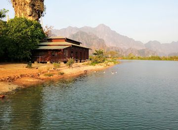 myanmar-burma/kayin-state/landmark/kyone-htaw-waterfall