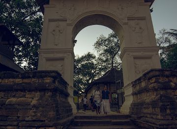 sri-lanka/eastern-province/landmark/sri-dalada-maligawa