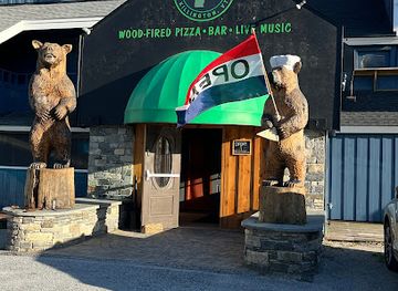 vermont/killington/landmark/mary-lou-s-killington