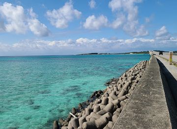 japan/okinawa/landmark/ikema-bridge