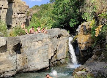armenia/vayots-dzor/landmark/goghtanik-waterfall