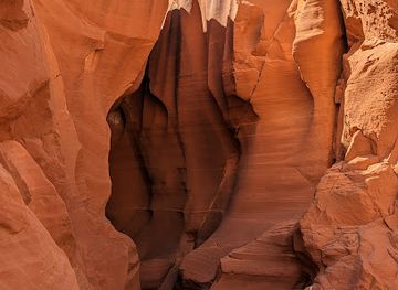 arizona/page/landmark/antelope-canyon