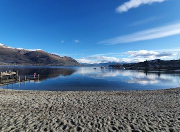 new-zealand/wanaka/landmark/roys-bay-recreational-reserve-dinosaur-park