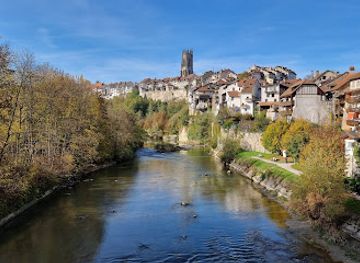 switzerland/fribourg/landmark/middle-bridge