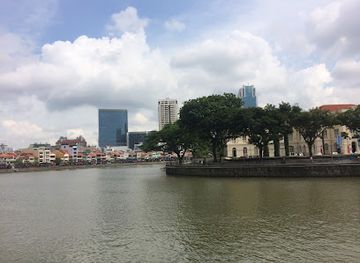 singapore/central-region/landmark/foundation-stone-of-the-monument-of-the-early-founders-of-singapore