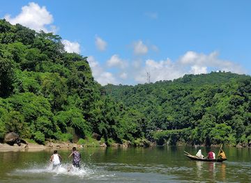 bangladesh/jaflong/landmark/mamar-bazar-jaflong