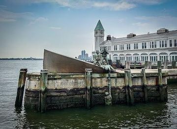 new-jersey/jersey-city/landmark/american-merchant-mariners-memorial