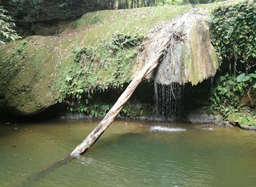 trinidad-and-tobago/couva/landmark/carmelita-waterfalls