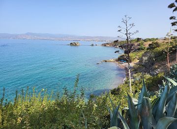 cyprus/akamas-peninsula/landmark/aphrodite-s-beach