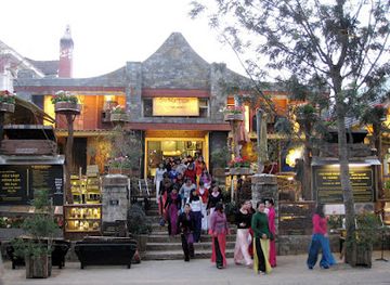 vietnam/da-lat/landmark/xq-art-house