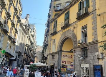 italy/naples/chiaia/landmark/palazzo-cellammare-naples