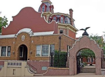 iowa/davenport/landmark/the-palmer-family-residence