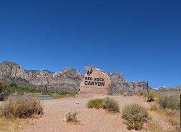 nevada/red-rock-canyon-national-conservation-area/landmark/red-rock-canyon-marker-south