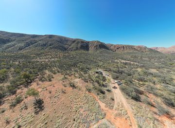 australia/macdonnell-ranges/landmark/birthday-waterhole