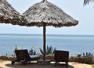 kenya/mombasa-beach/landmark/moonshine-beach-bar