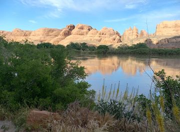 utah/moab/landmark/potash-rd-rock-art-site