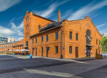 poland/warsaw/praga/landmark/muzeum-polskiej-wodki