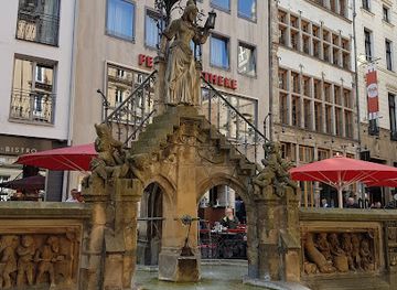 germany/westphalia/landmark/heinzelmannchenbrunnen-koln-edmund-renard