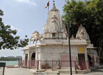 india/ahmedabad/landmark/kamla-nehru-zoo