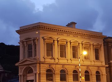 new-zealand/dunedin/dunedin-waterfront/landmark/hair-raiser-tours