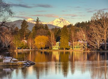 oregon/bend/landmark/mirror-pond