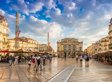france/montpellier/ecusson/landmark/place-de-la-comedie