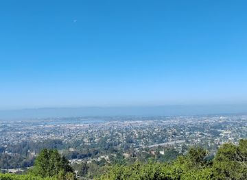 california/oakland/landmark/leona-heights-park