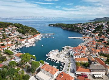 croatia/makarska-riviera/landmark/rent-a-boat-makarska-promare-charter