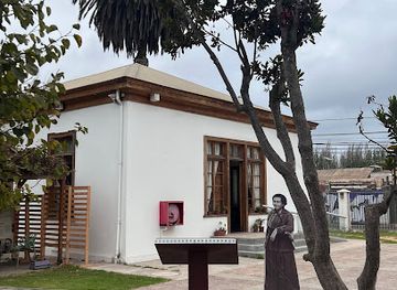 chile/coquimbo-region/landmark/casa-de-las-palmeras