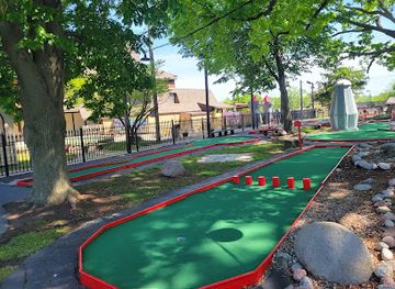 missouri/independence/landmark/cool-crest-family-fun-center