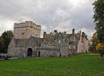united-kingdom/kincardineshire/attraction/drum-castle-garden-estate-2