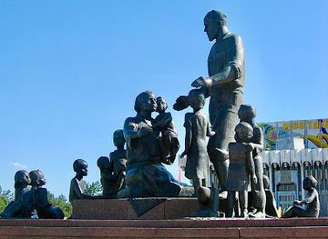 uzbekistan/tashkent/landmark/bunyodkor-square