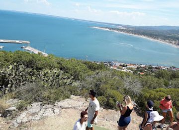 uruguay/piriapolis/landmark/municipal-la-cascada-park