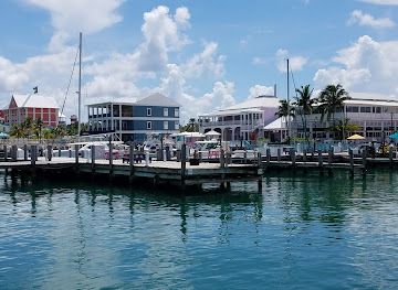 the-bahamas/grand-bahama-island/landmark/port-lucaya-marina