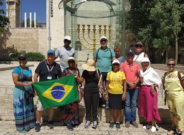 israel/hod-hasharon/landmark/zvi-harpaz-guided-tours