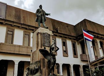 costa-rica/san-jose/landmark/monumento-a-juan-rafael-mora-porras