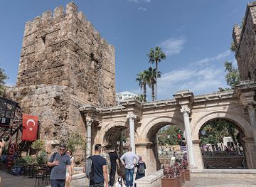 turkiye/antalya/landmark/severnaya-bashnya