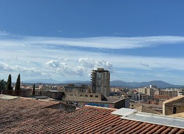 spain/girona/landmark/mercat-del-lleo