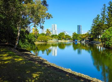 australia/gold-coast/broadbeach/landmark/cascade-gardens