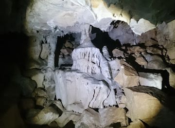 albania/prespa-national-park/landmark/cave-of-alilica