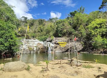 philippines/central-luzon/landmark/verdivia-falls
